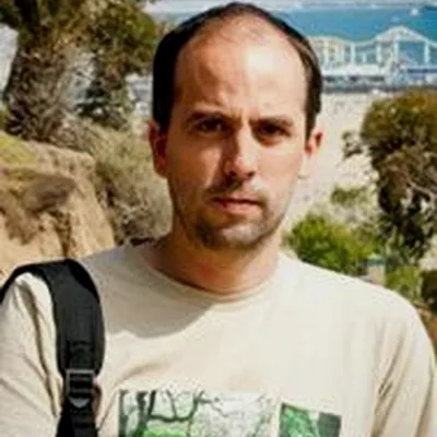 Aitor Urresti González