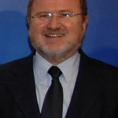 Alejandro Font De Mora Turón