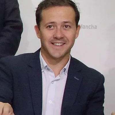 Carlos Velazquez Romo