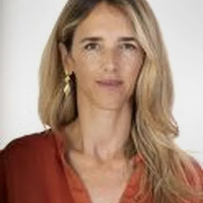 Cayetana Álvarez De Toledo Peralta-Ramos