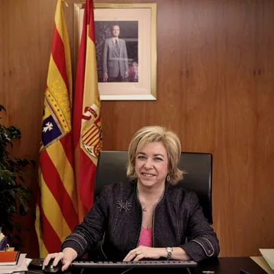 Dolores Serrat Moré