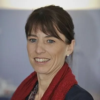 Estibaliz Hernaez Laviña