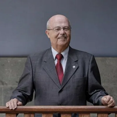 José Segura Clavell
