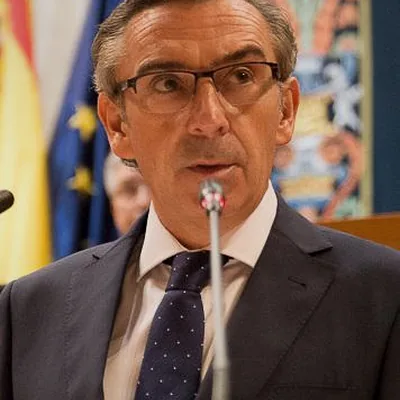 Luis María Beamonte Mesa