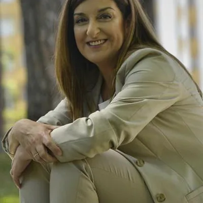 María José Sáenz De Buruaga Gómez