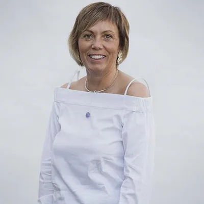 Miren Larrion Ruiz De Gauna