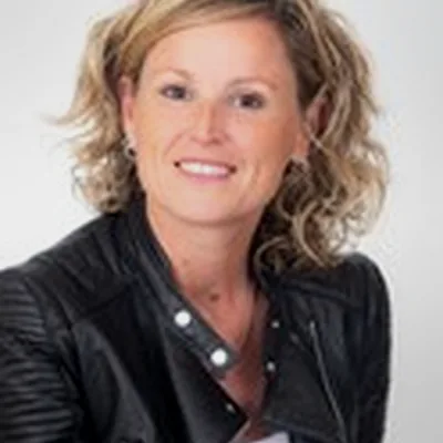 Montse Mínguez García