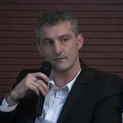 Foto de Óscar Urralburu Arza